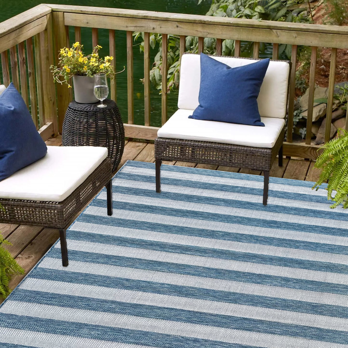 Coast Outdoor Stripe Blue Rug