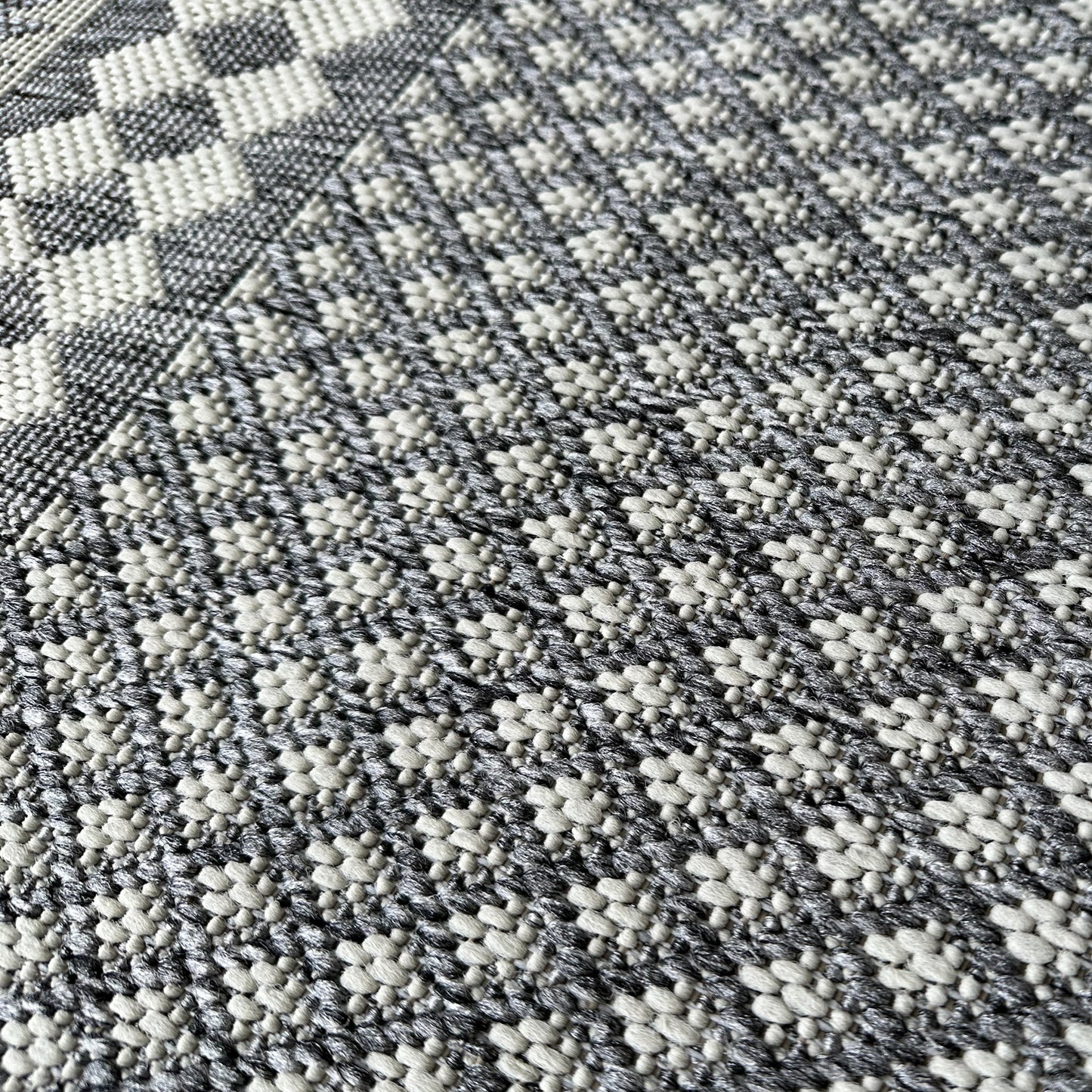 Lakehouse Stripe Grey Indoor/Outdoor Rug