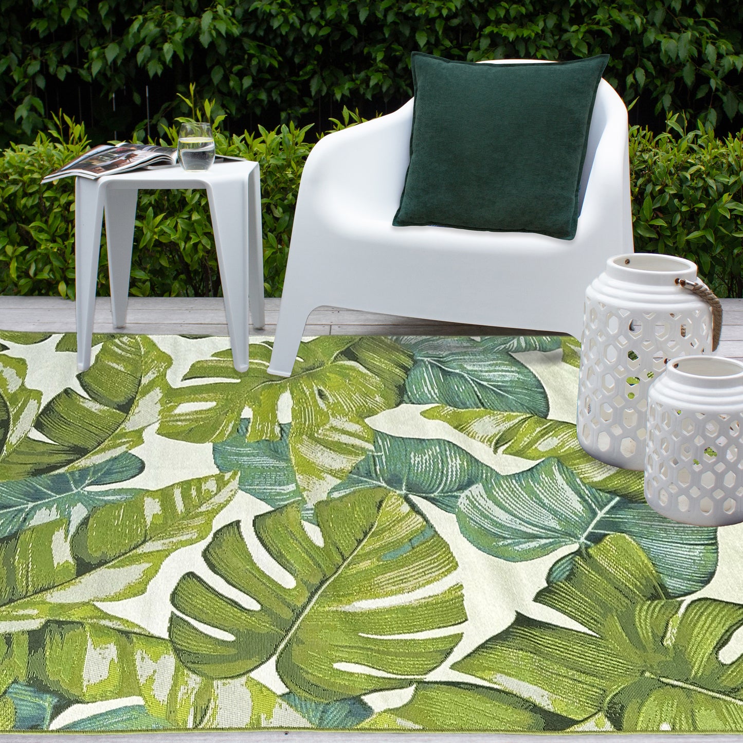 Tatahi Tropical Leaves Outdoor Rug